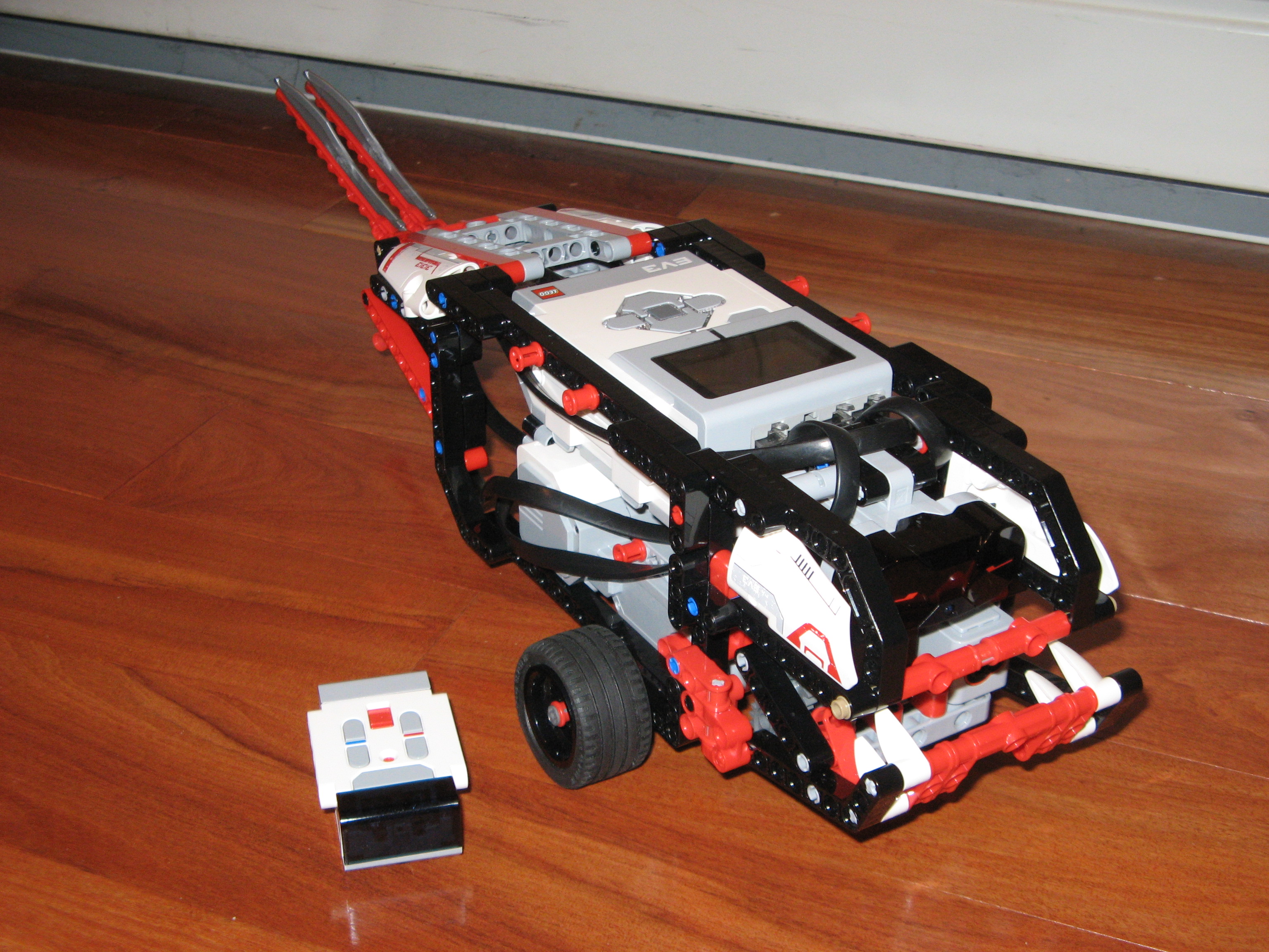 Ев 3 е. Лего Майндстормс ev3 машина. Машины из LEGO Mindstorms ev3. LEGO Mindstorms ev3 автомобиль. LEGO Mindstorms ev3 instructions.